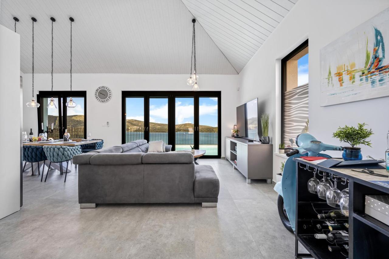 The Tinel Villa Zaboric Exterior photo