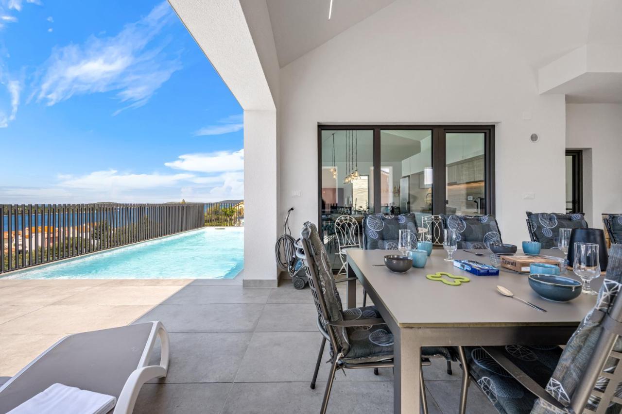 The Tinel Villa Zaboric Exterior photo