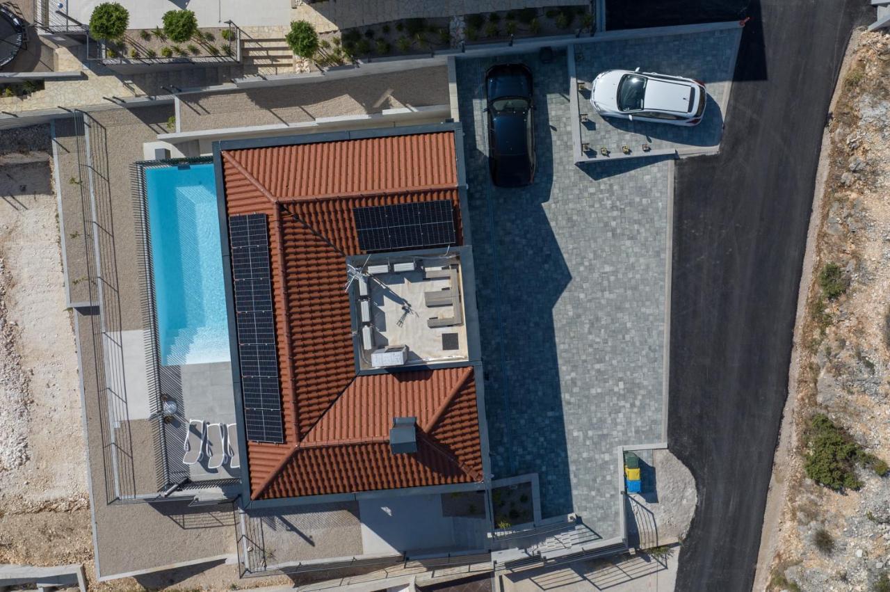 The Tinel Villa Zaboric Exterior photo